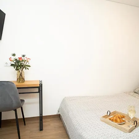 Apartamento Downhill On The Groundfloor