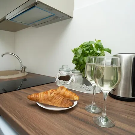 Downhill On The Groundfloor * Kowno